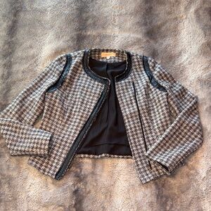 Stylish Women's Houndstooth Jacket